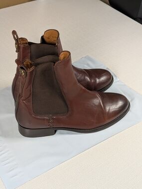 Frye Melissa Chelsea Women’s Brown Leather Chukka Chelsea Boots Size 6